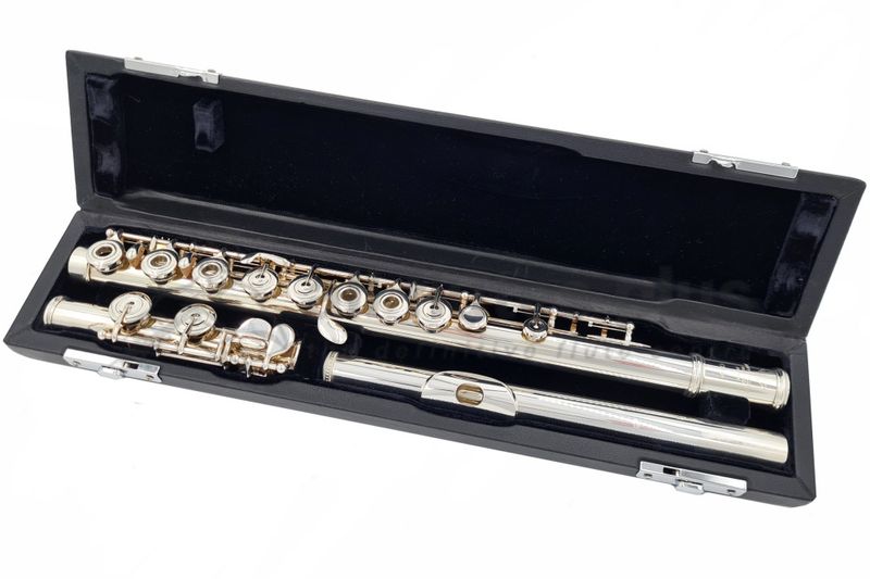 Sankyo fløyte CF 301 åpne klaffer